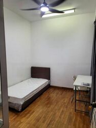 Seletaris (D27), Condominium #595181421